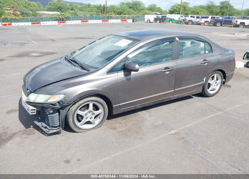 2010 HONDA CIVIC LX VIN: 19XFA1F58AE047074