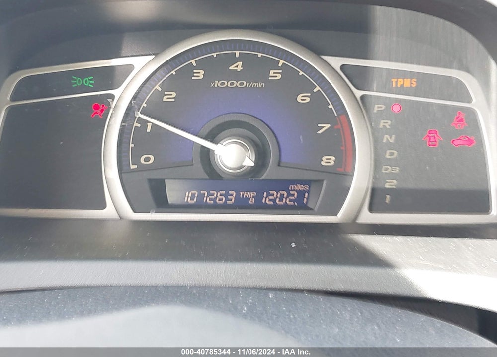 2010 HONDA CIVIC LX VIN: 19XFA1F58AE047074