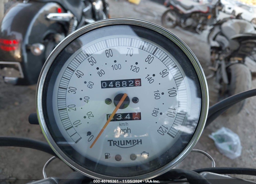2009 TRIUMPH MOTORCYCLE SPEED MASTER VIN: SMT915RN69T390258