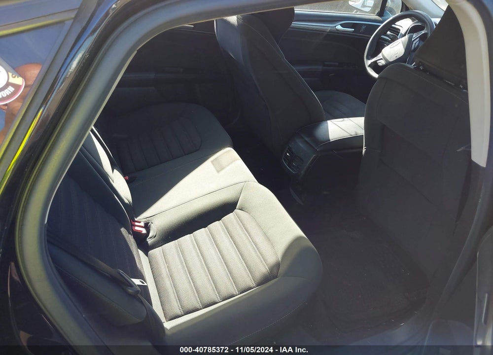 2017 FORD FUSION SE VIN: 3FA6P0H75HR106839