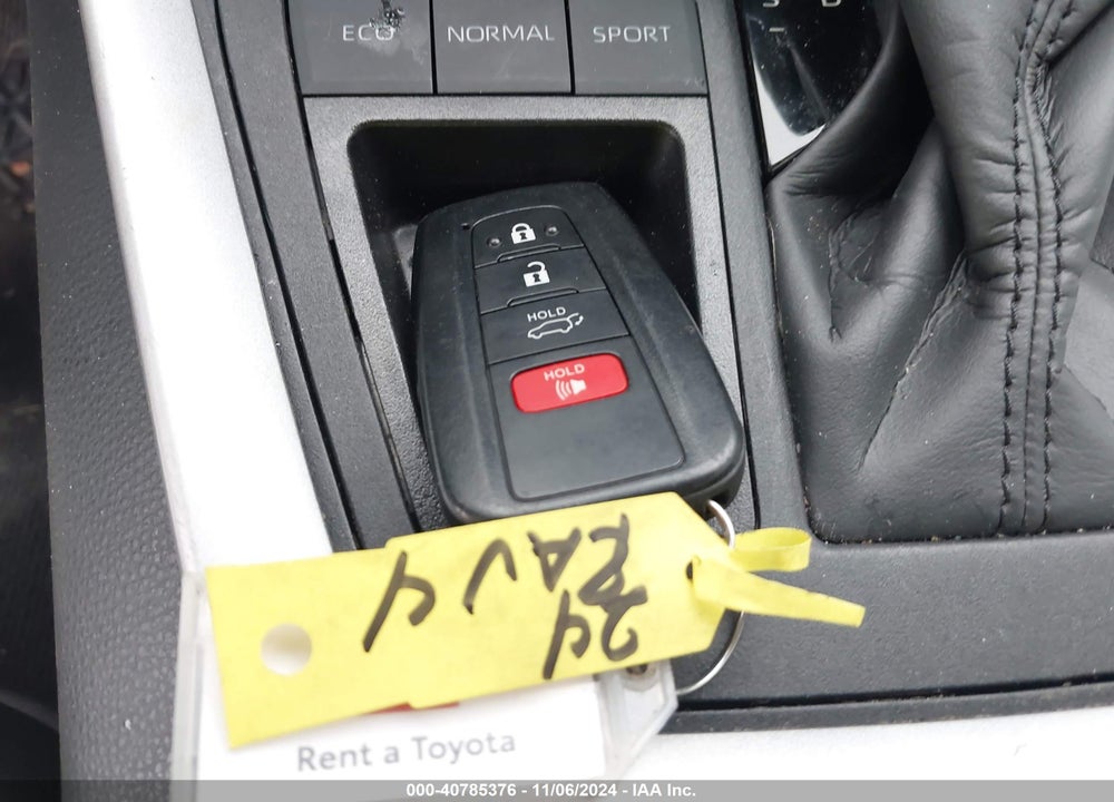 2024 TOYOTA RAV4 XLE PREMIUM VIN: 2T3C1RFV3RW301761