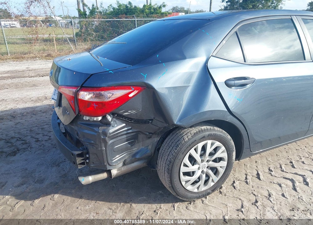 2019 TOYOTA COROLLA LE VIN: 2T1BURHE4KC155922