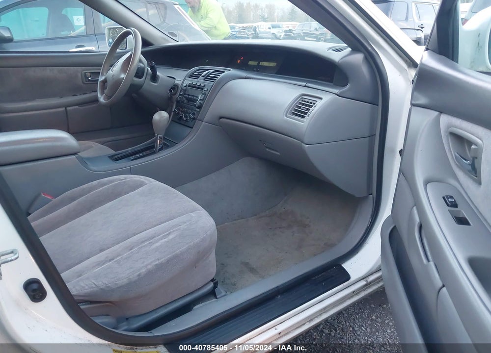 2003 TOYOTA AVALON XL VIN: 4T1BF28B93U267591