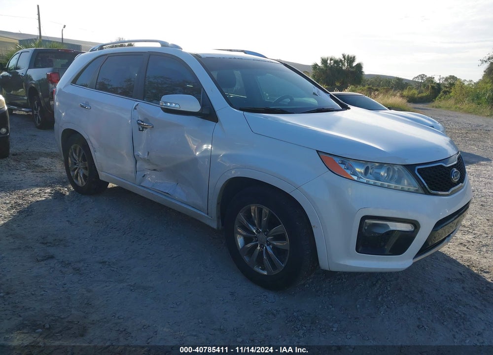2011 KIA SORENTO SX V6 VIN: 5XYKW4A27BG136850
