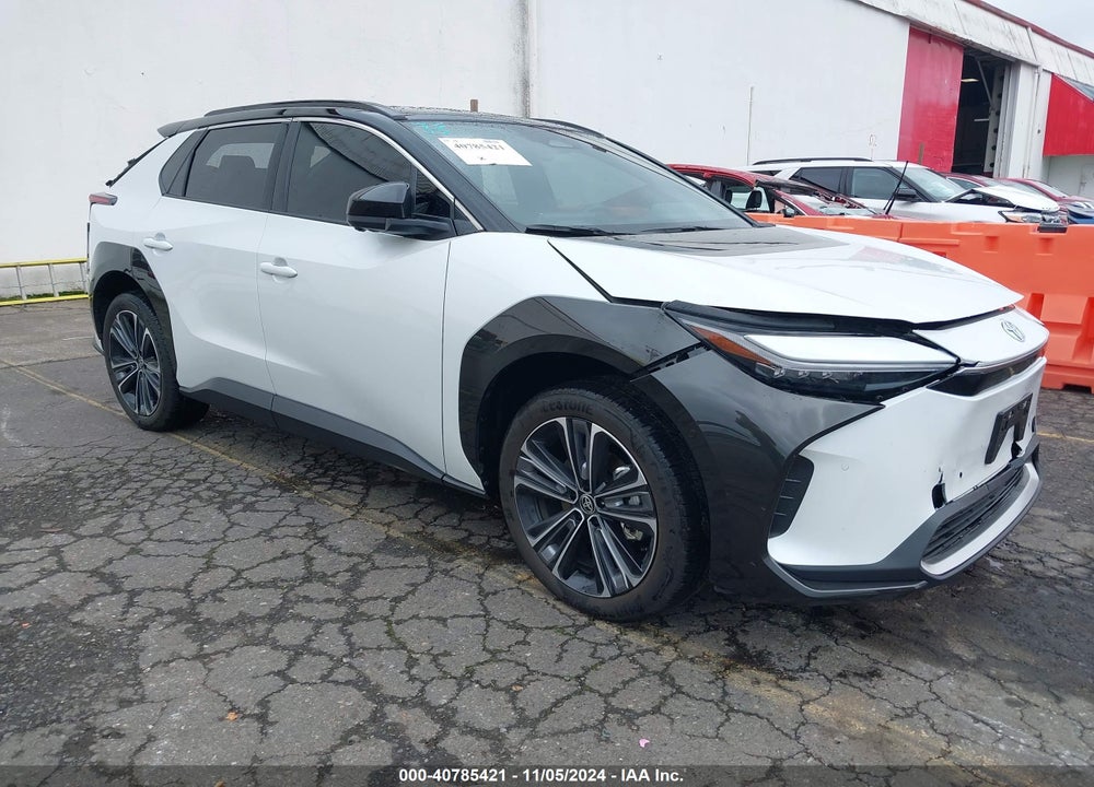 2024 TOYOTA BZ4X LIMITED VIN: JTMABACA1RA055234
