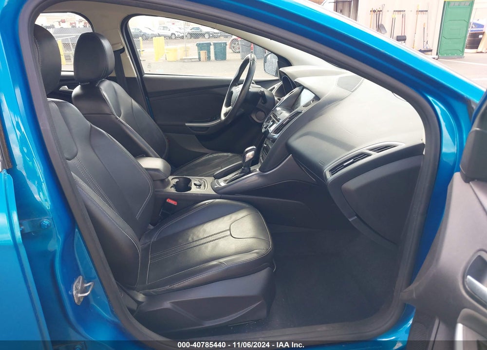 2014 FORD FOCUS TITANIUM VIN: 1FADP3N26EL199429