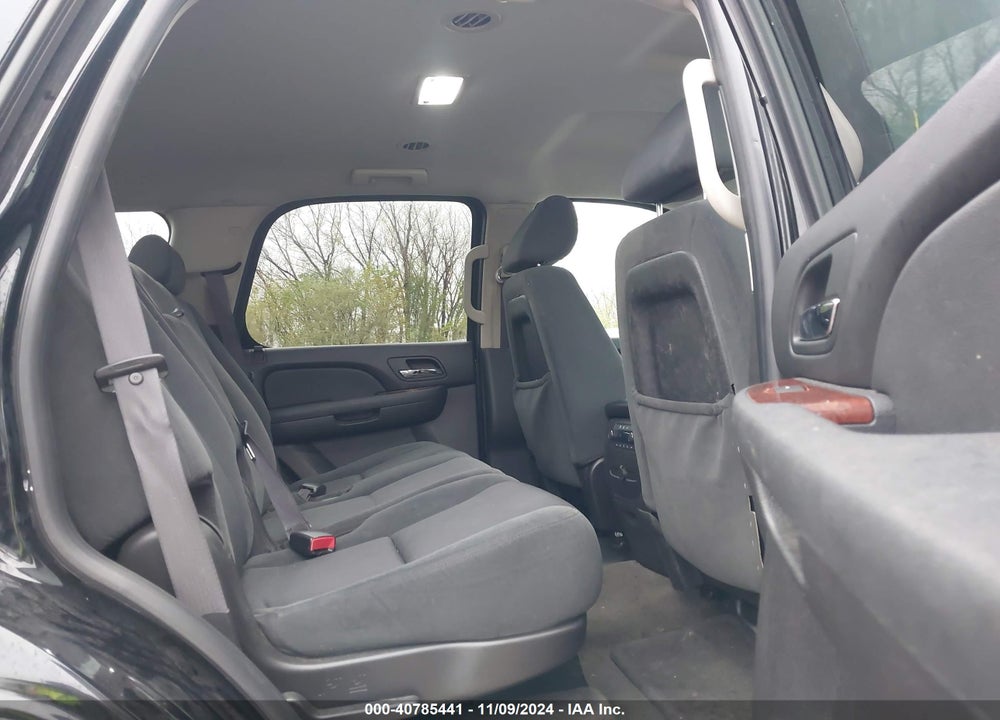 2009 CHEVROLET TAHOE LT1 VIN: 1GNFK23009R243271