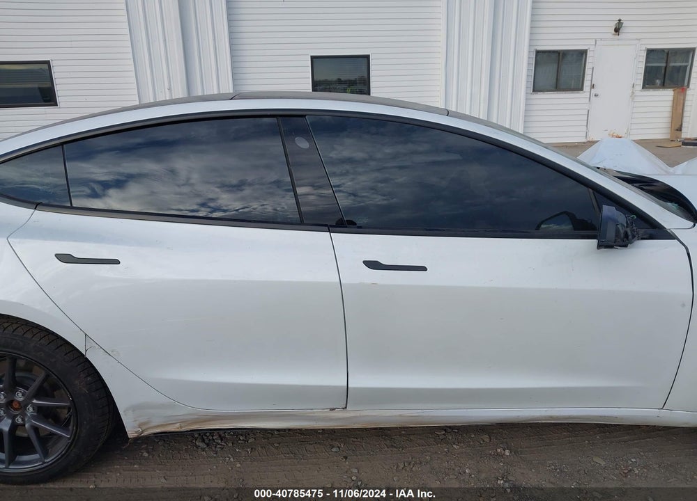 2021 TESLA MODEL 3 STANDARD RANGE PLUS REAR-WHEEL DRIVE VIN: 5YJ3E1EA6MF047773