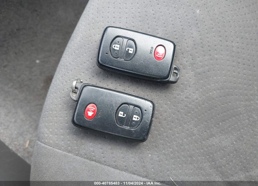 2010 TOYOTA PRIUS II VIN: JTDKN3DUXA0005944