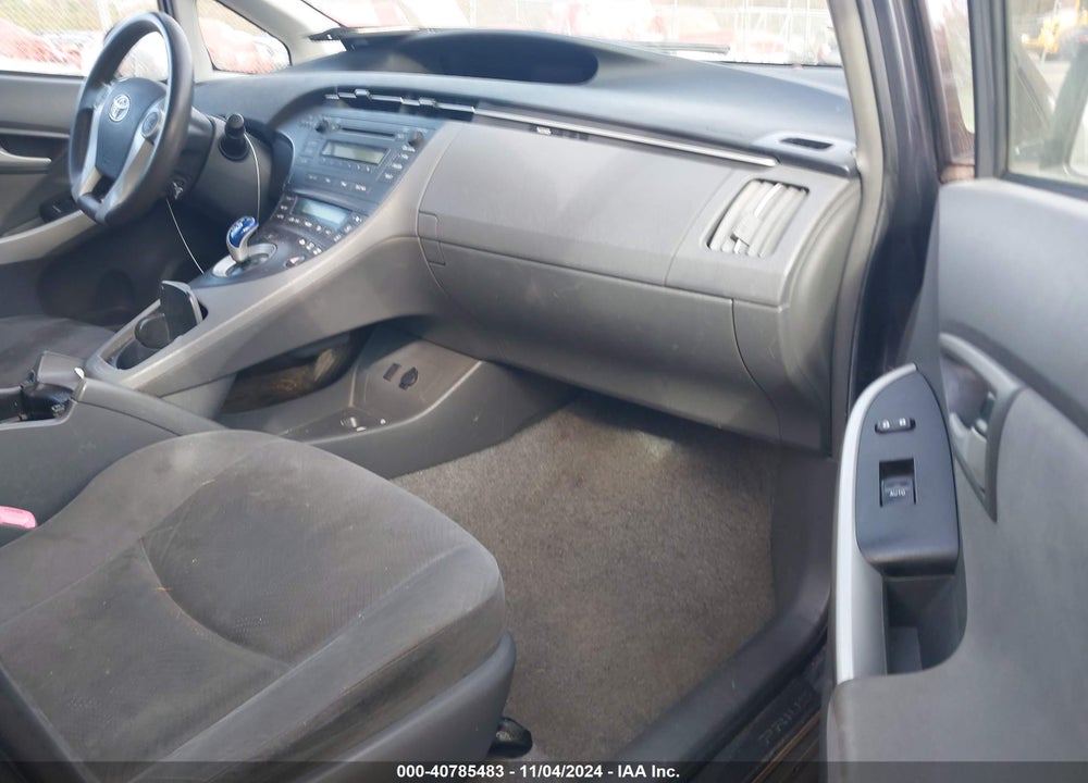 2010 TOYOTA PRIUS II VIN: JTDKN3DUXA0005944
