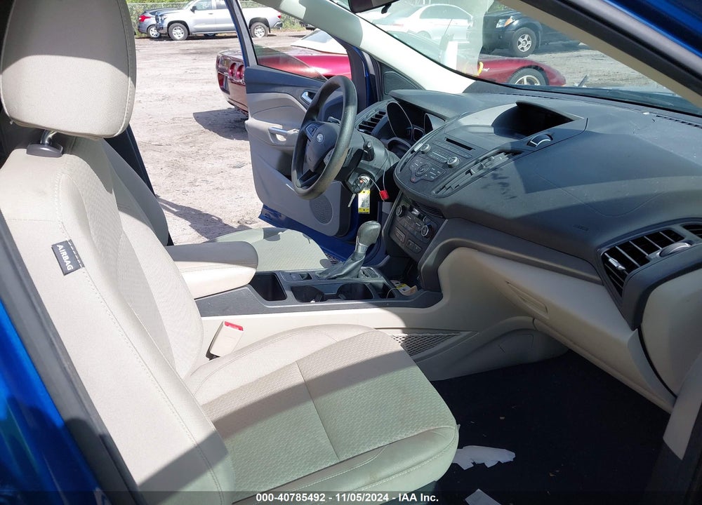 2017 FORD ESCAPE SE VIN: 1FMCU0GD2HUC31573