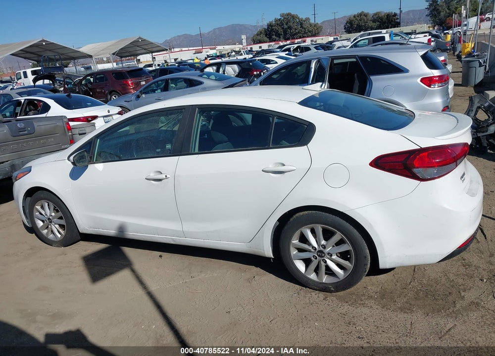 2017 KIA FORTE S VIN: 3KPFL4A77HE118747