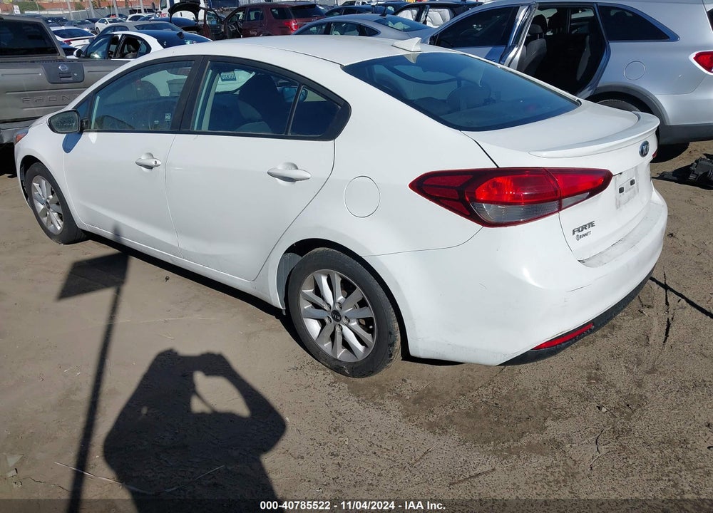 2017 KIA FORTE S VIN: 3KPFL4A77HE118747