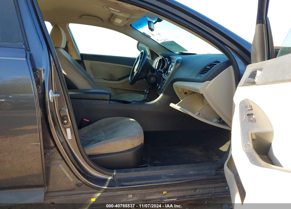 2015 KIA OPTIMA LX VIN: KNAGM4A7XF5627352