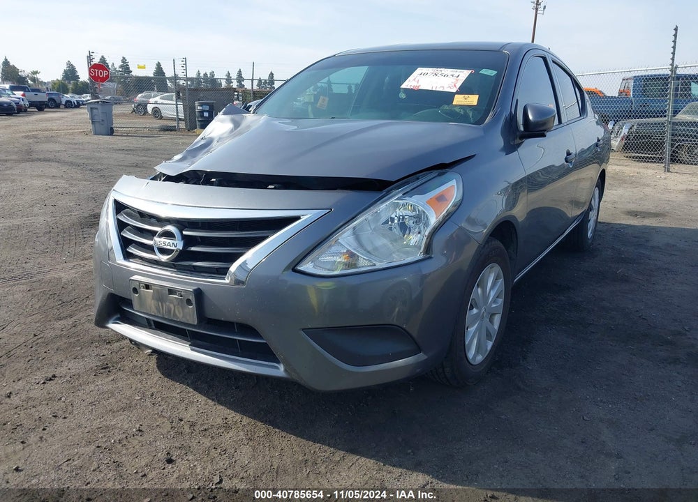 2019 NISSAN VERSA 1.6 S+ VIN: 3N1CN7AP0KL848214