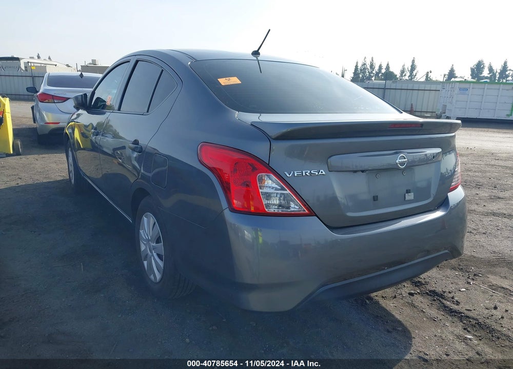 2019 NISSAN VERSA 1.6 S+ VIN: 3N1CN7AP0KL848214