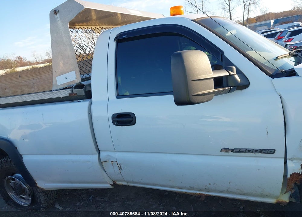 2006 CHEVROLET SILVERADO 2500HD WORK TRUCK VIN: 1GCHK24U56E152857