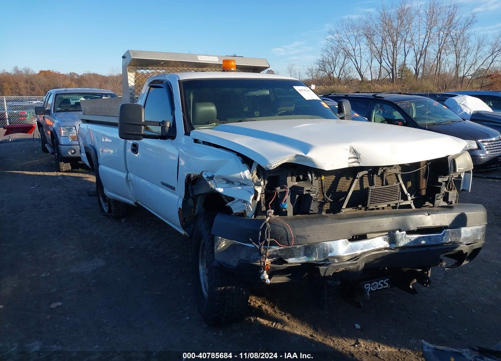 2006 CHEVROLET SILVERADO 2500HD WORK TRUCK VIN: 1GCHK24U56E152857