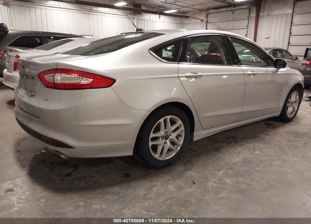 2015 FORD FUSION SE VIN: 3FA6P0H71FR159275