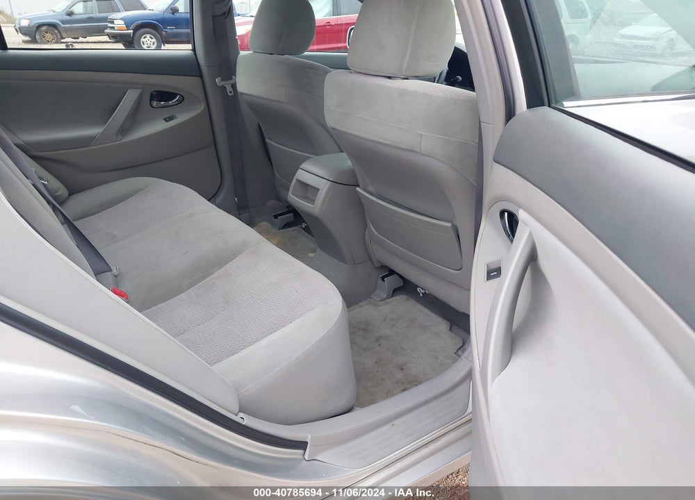2010 TOYOTA CAMRY LE VIN: 4T4BF3EK7AR011737