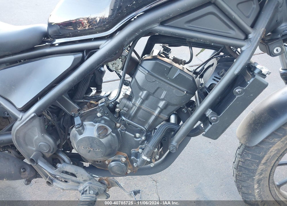 2024 HONDA CMX300 A VIN: MLHNC5357R5700032