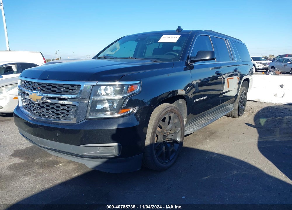 2019 CHEVROLET SUBURBAN LT VIN: 1GNSCHKC5KR379833