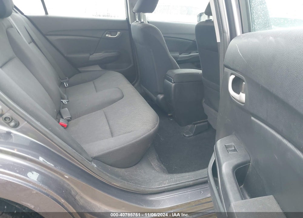 2014 HONDA CIVIC LX VIN: 19XFB2F53EE050537