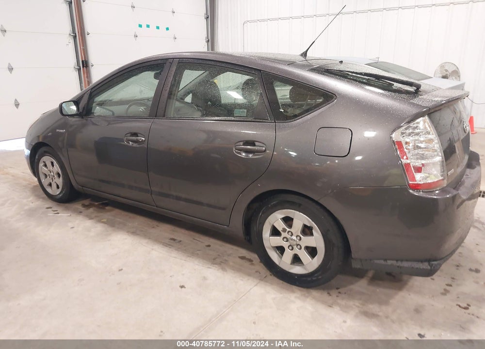 2008 TOYOTA PRIUS VIN: JTDKB20UX83332412