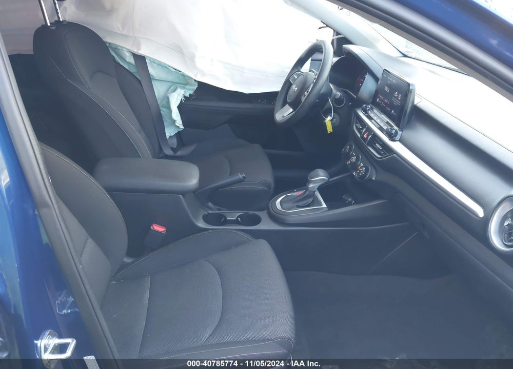 2023 KIA FORTE LXS VIN: 3KPF24AD4PE647984