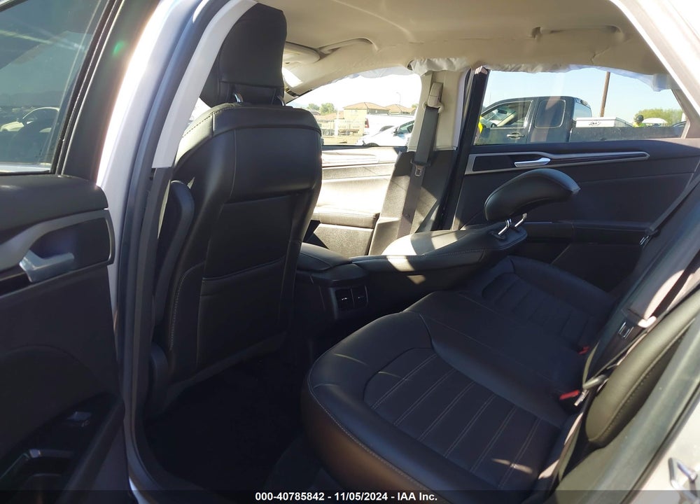 2013 FORD FUSION SE VIN: 3FA6P0H9XDR192810