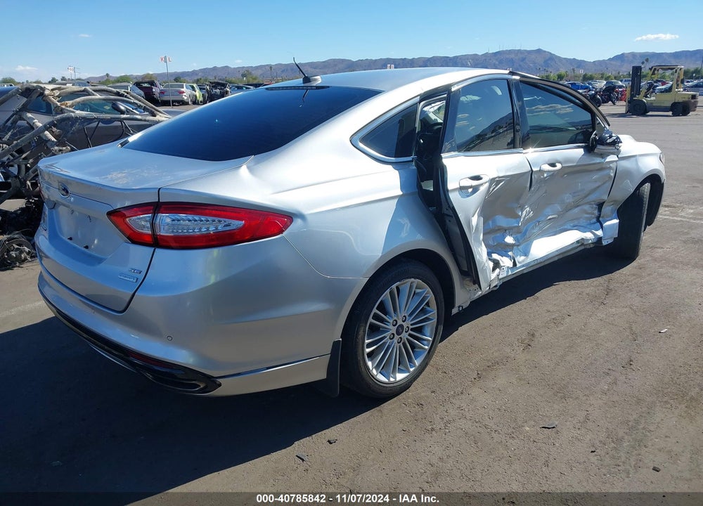 2013 FORD FUSION SE VIN: 3FA6P0H9XDR192810