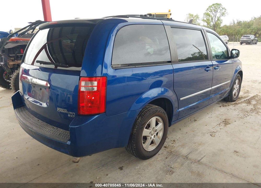 2010 DODGE GRAND CARAVAN SXT VIN: 2D4RN5D15AR204876