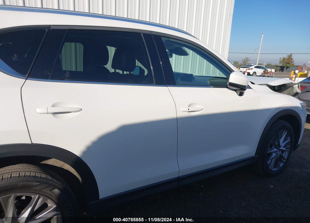 2019 MAZDA CX-5 GRAND TOURING VIN: JM3KFADMXK0688612