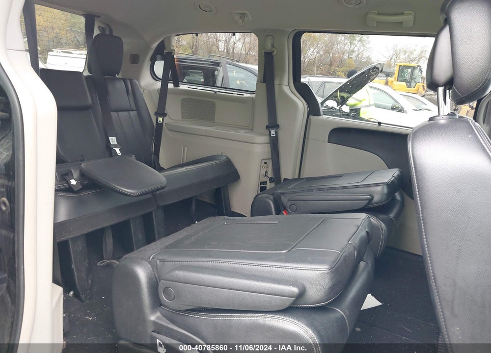 2013 CHRYSLER TOWN & COUNTRY TOURING VIN: 2C4RC1BG9DR805313