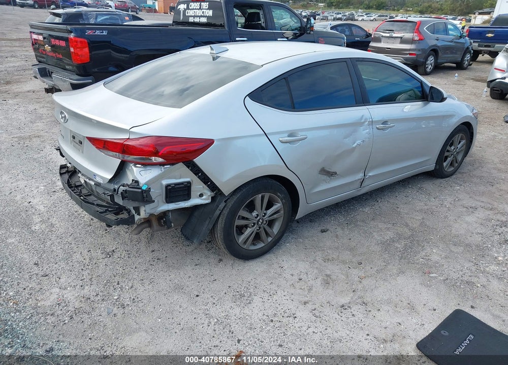 2018 HYUNDAI ELANTRA SEL VIN: 5NPD84LF3JH357257