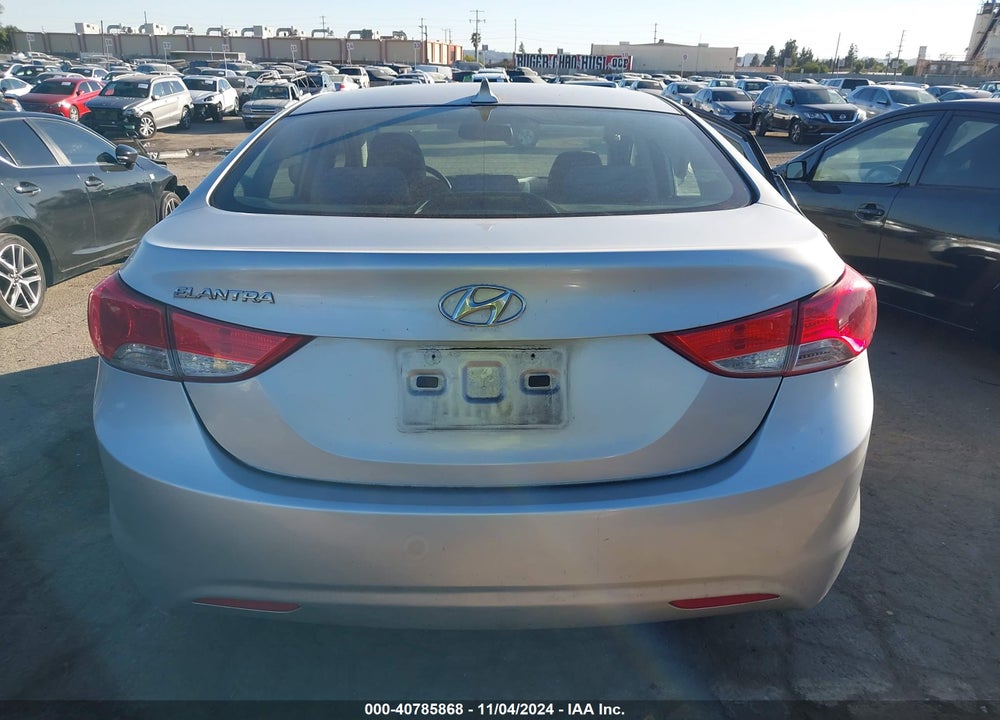 2013 HYUNDAI ELANTRA GLS VIN: KMHDH4AEXDU500673