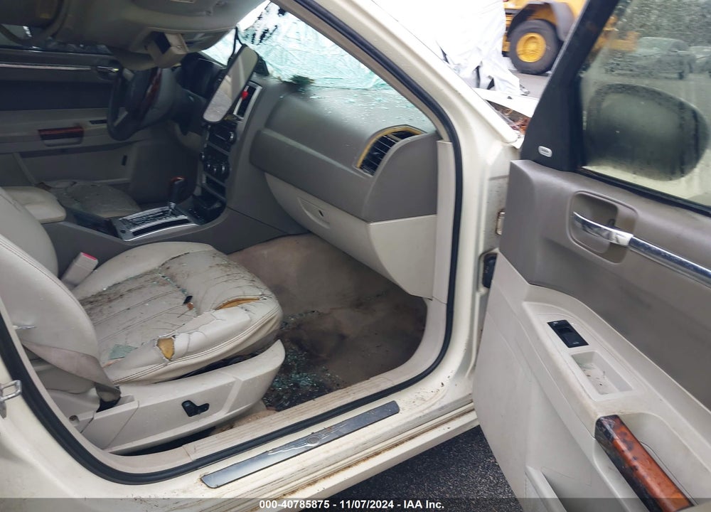 2007 CHRYSLER 300C VIN: 2C3KA63H37H862715