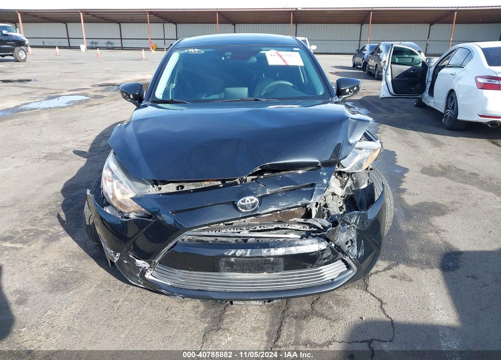 2018 TOYOTA YARIS IA VIN: 3MYDLBYV2JY311118
