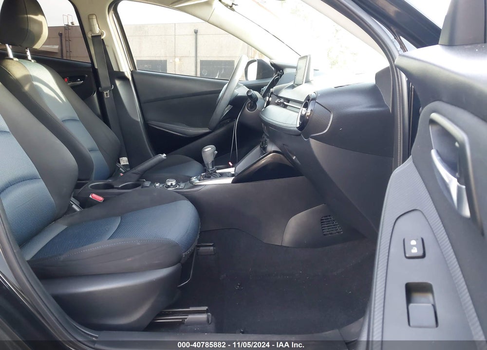 2018 TOYOTA YARIS IA VIN: 3MYDLBYV2JY311118