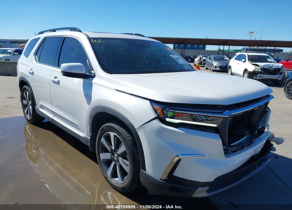 2023 HONDA PILOT 2WD TOURING VIN: 5FNYG2H71PB015422