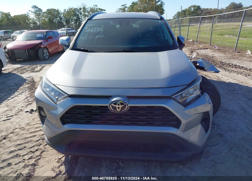 2021 TOYOTA RAV4 XLE PREMIUM VIN: 2T3C1RFV0MC118781