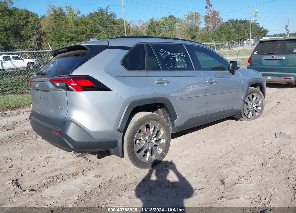 2021 TOYOTA RAV4 XLE PREMIUM VIN: 2T3C1RFV0MC118781