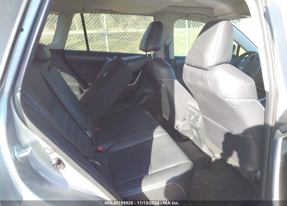 2021 TOYOTA RAV4 XLE PREMIUM VIN: 2T3C1RFV0MC118781