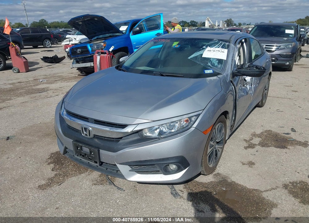 2018 HONDA CIVIC VIN: JHMFC1F70JX002866