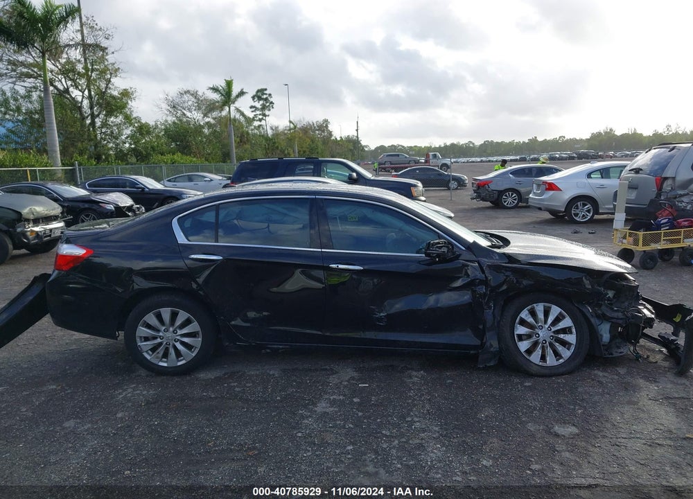 2013 HONDA ACCORD EX-L V-6 VIN: 1HGCR3F89DA048406