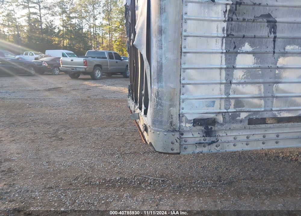 1998 TIMPTE --- VIN: 1TDH42227WB094392