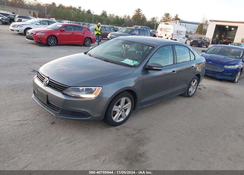 2012 VOLKSWAGEN JETTA 2.0L TDI VIN: 3VWLL7AJ3CM424002