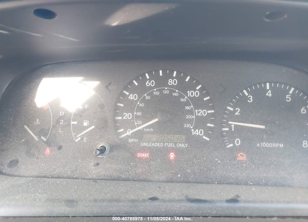 1999 TOYOTA CAMRY LE VIN: JT2BG22K3X0279557