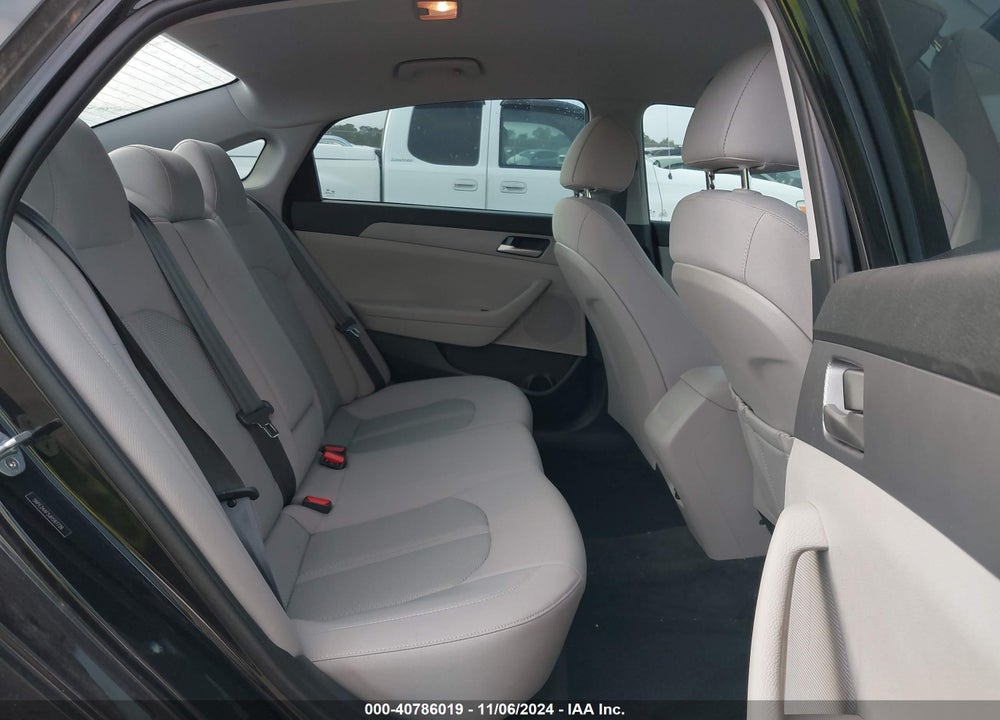 2018 HYUNDAI SONATA SE VIN: 5NPE24AF5JH597726