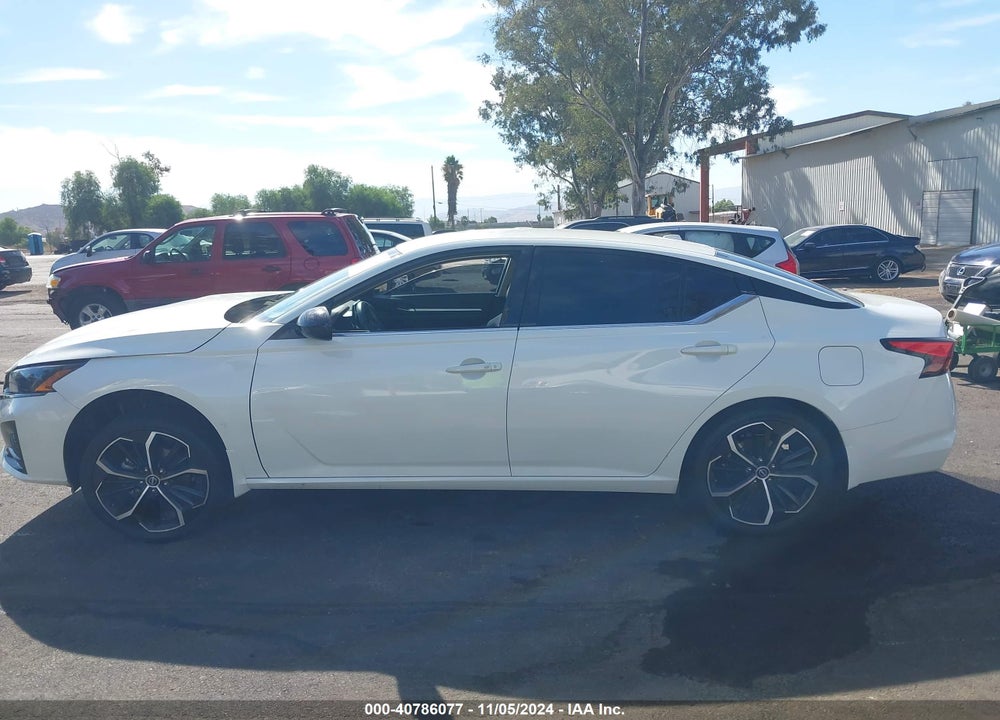 2023 NISSAN ALTIMA SR FWD VIN: 1N4BL4CV1PN341943